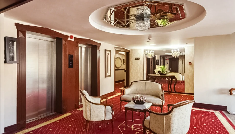 هتل ازمیر پالاس